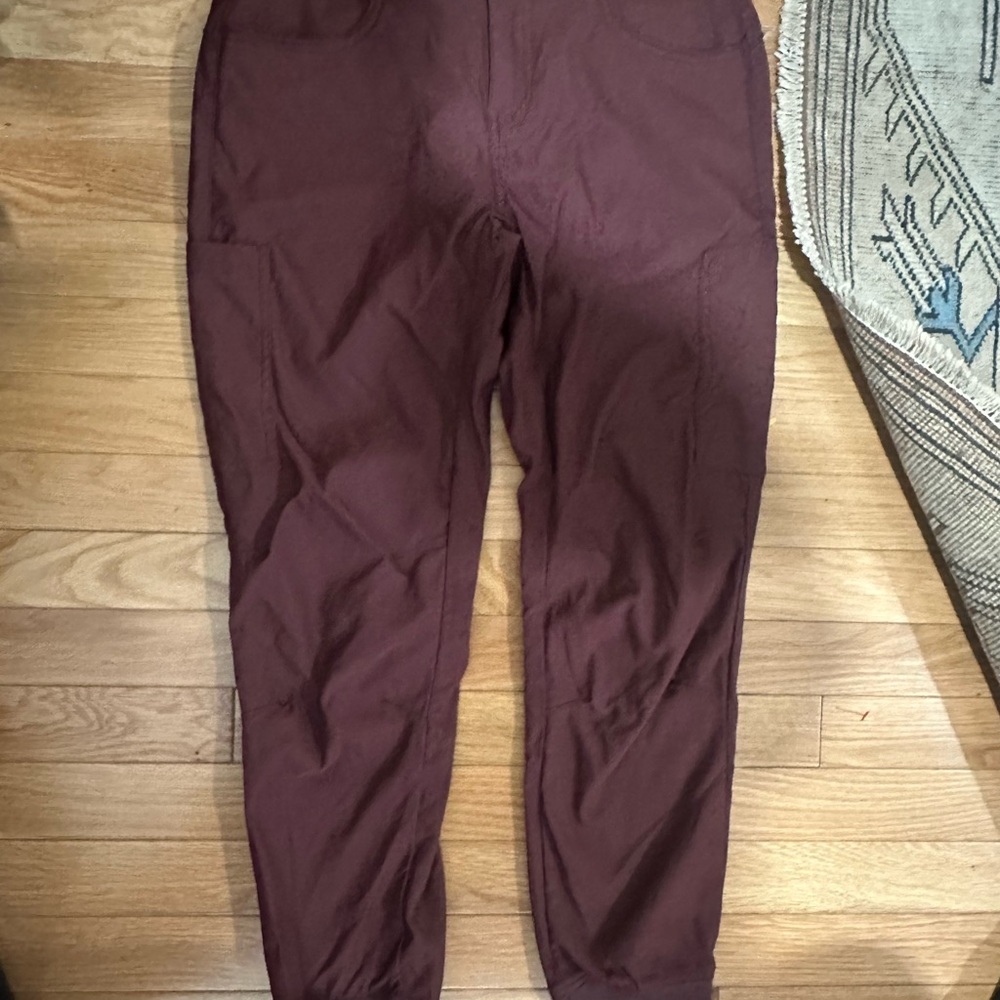 Prana women’s size 2 everyday‎ casual pants burgundy